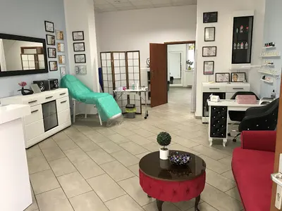 Salon Kosmetyczny (MC) Magdalena Cichocka